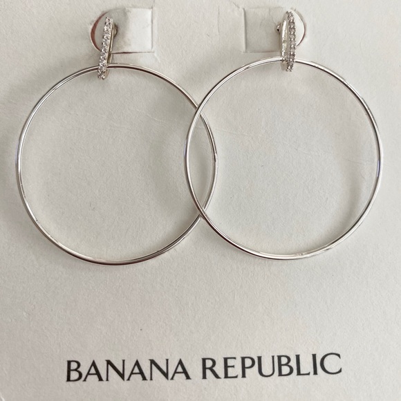NWT Banana R Silver hoops with pave crystals